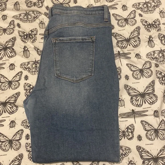 Jeans - Picture 6 of 6